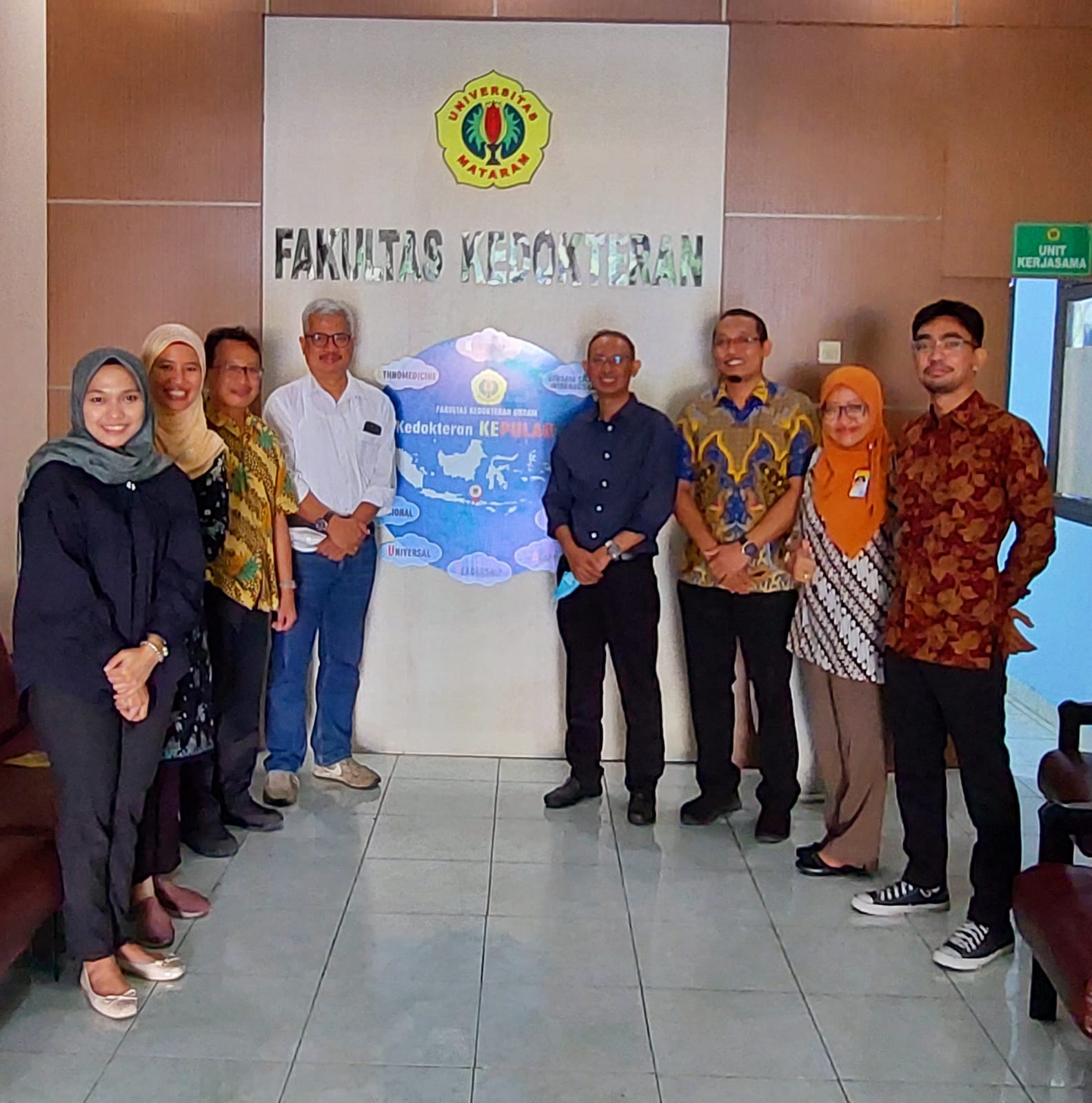 KUNJUNGAN STAF KHUSUS MENTERI KESEHATAN RI KE FAKULTAS KEDOKTERAN UNIVERSITAS MATARAM