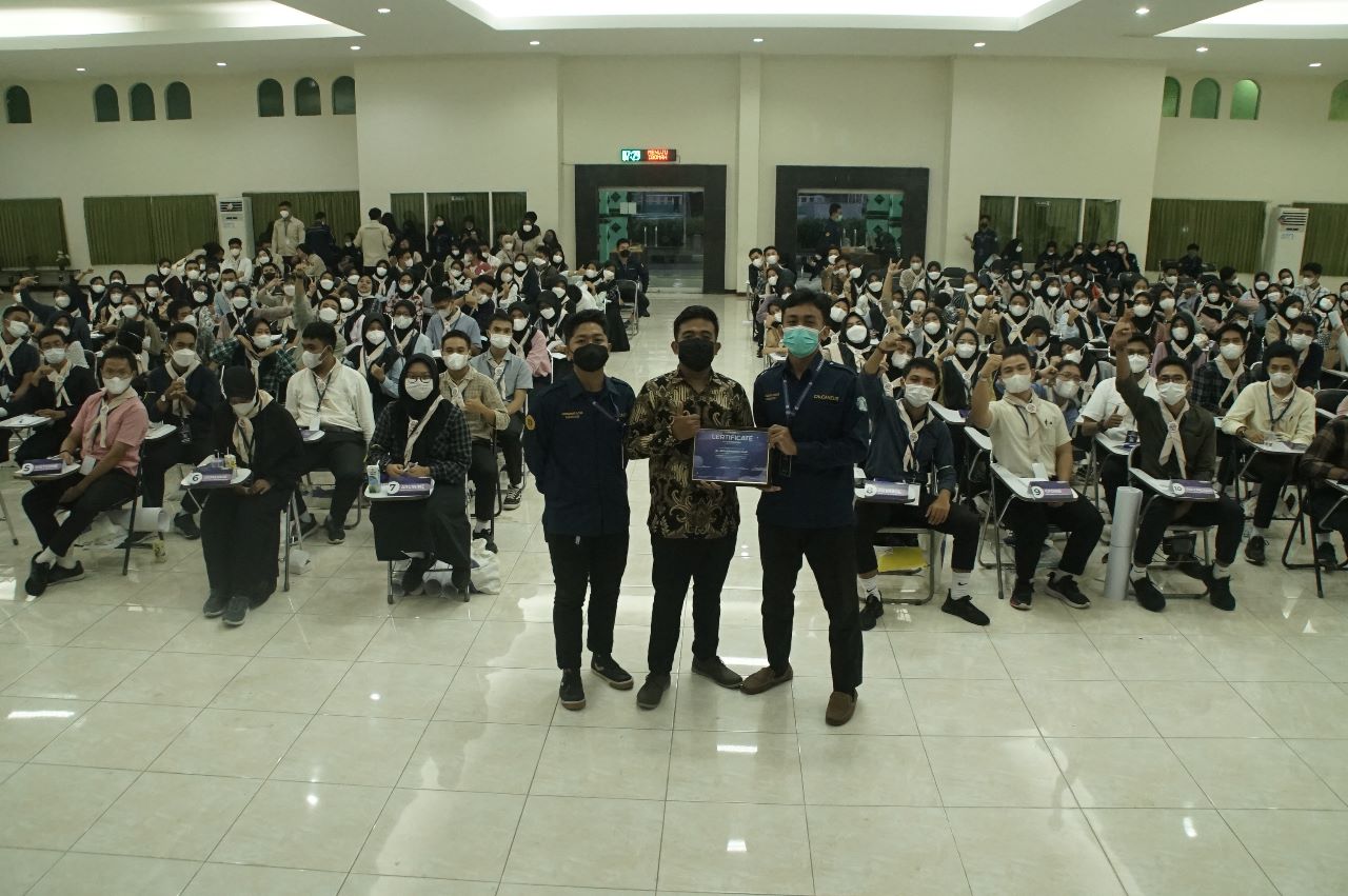 Latihan Kepemimpinan dan Manajemen Mahasiswa-Sekolah Kastrat (LKMM-SK)