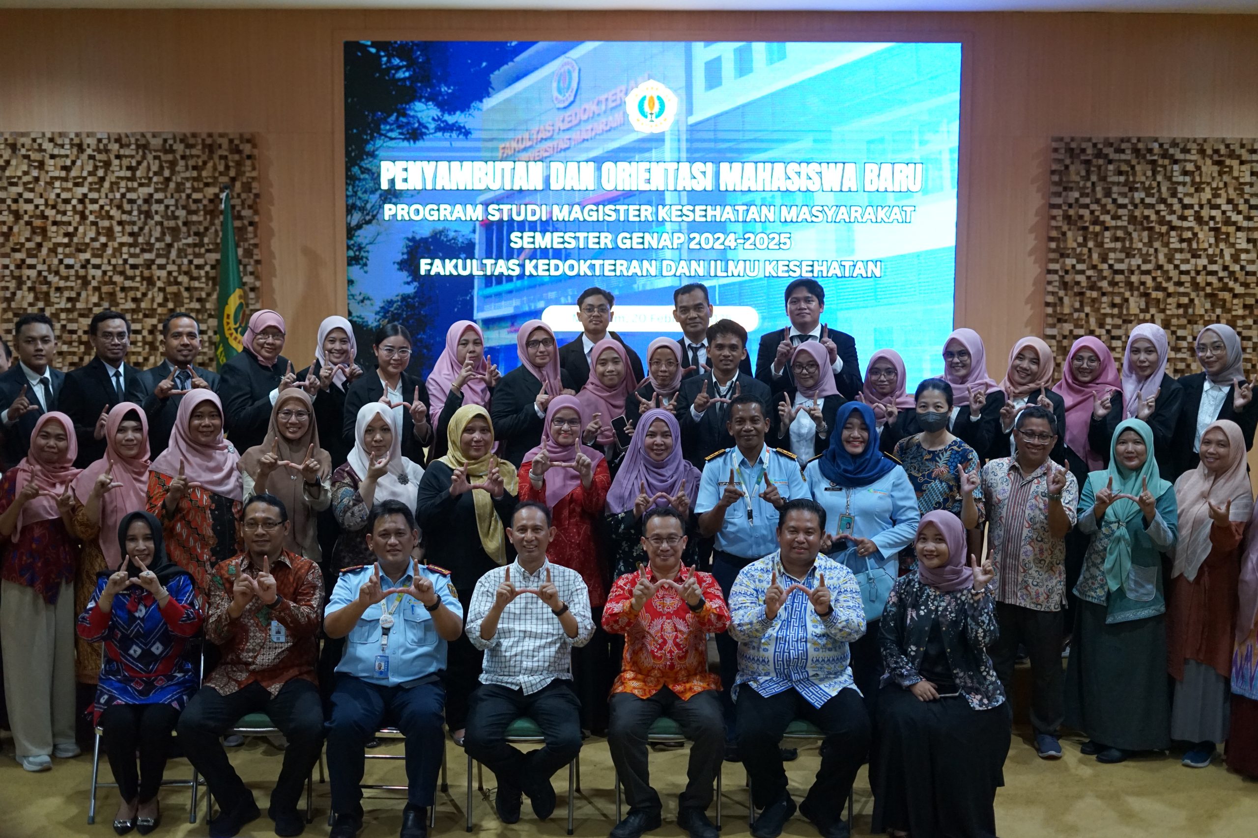 Penyambutan Mahasiswa Baru Angkatan Pertama Program Studi Magister Kesehatan Masyarakat FKIK Unram Adakan Kuliah Tamu