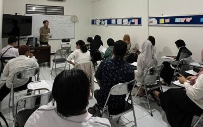 FKIK Universitas Mataram Tingkatkan Kompetensi Tendik melalui Program Kursus Bahasa Inggris